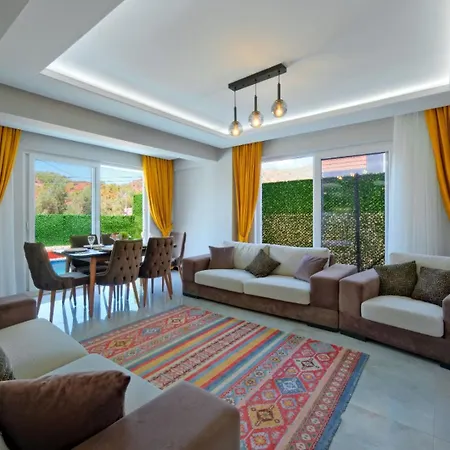 Hotel Halis 4*